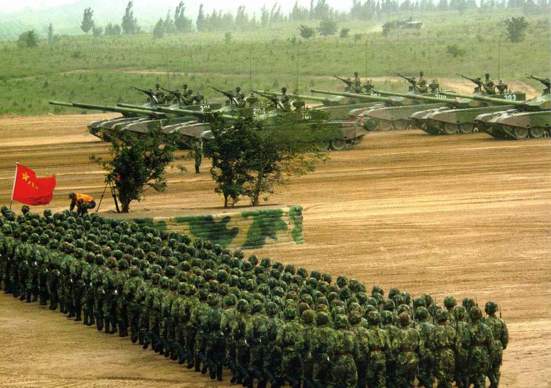 Китай вновь увеличивает военный бюджет