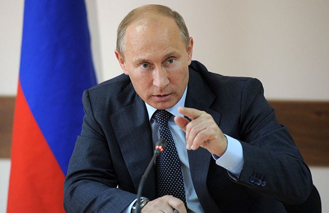 Путин: Россия не будет ни под кого прогибаться и сюсюкать!