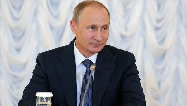 Путин обещал порадовать конкурентов России военными разработками