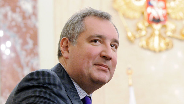 Рогозин назвал Турчинова «редкой гнидой»
