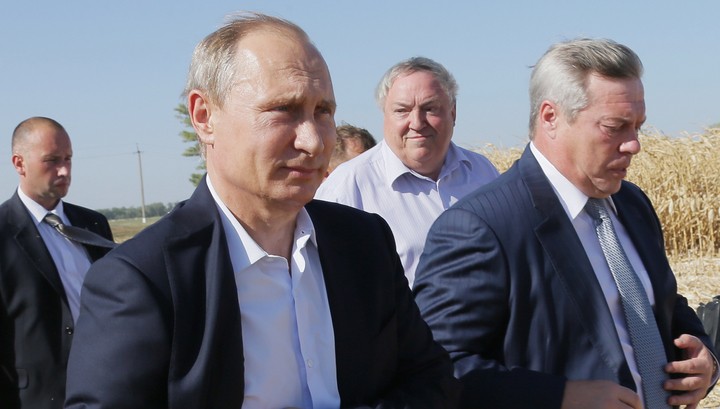Спасибо «заморским друзьям»: Путин посоветовал ростовским фермерам срочно занимать рынок