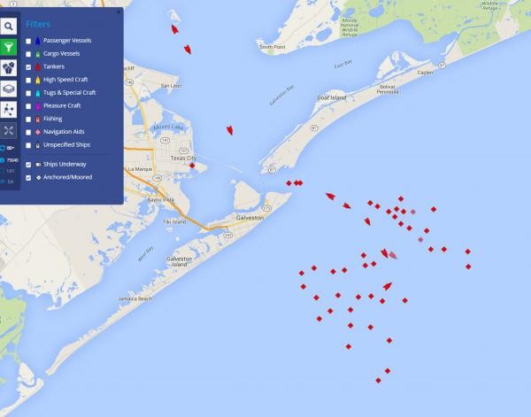 Скопление нефтяных танкеров у берегов Техаса