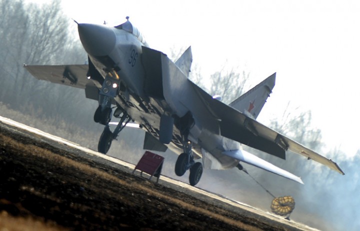 Минобороны получит к концу году 22 истребителя МиГ-31БМ