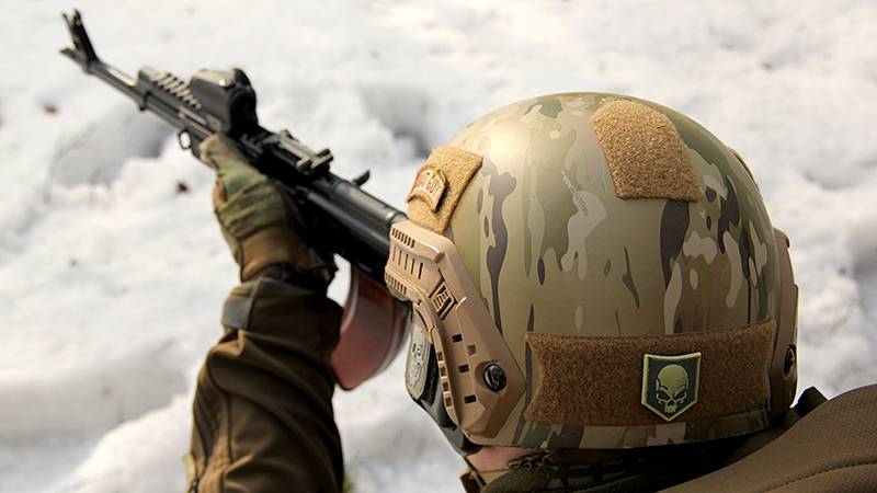 Спецназ ФСБ получил лёгкие и прочные шлемы