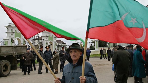 Вирус русофобии: Москва предотвращает украинский сценарий в Татарстане