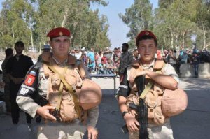 Сирия: «Если рядом есть трое русских, можно ничего не бояться» — российские военные поднимают боевой дух бойцов САА