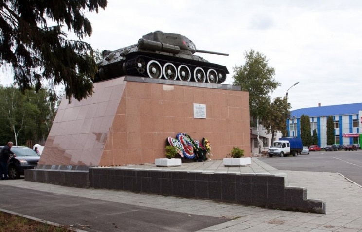 Воинский мемориал в Почепе