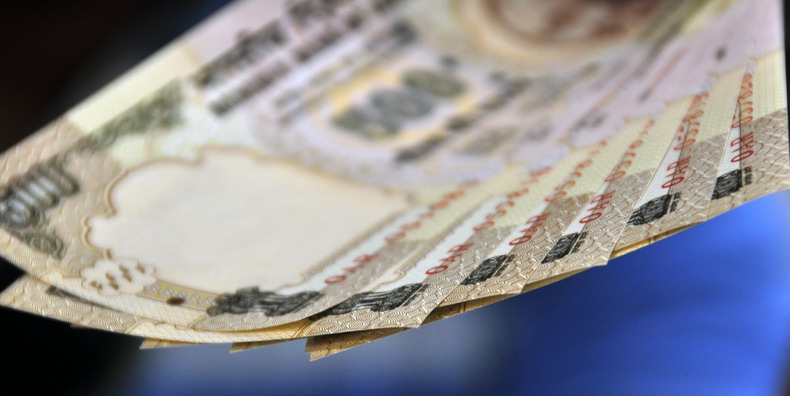 500 India rupee notes
