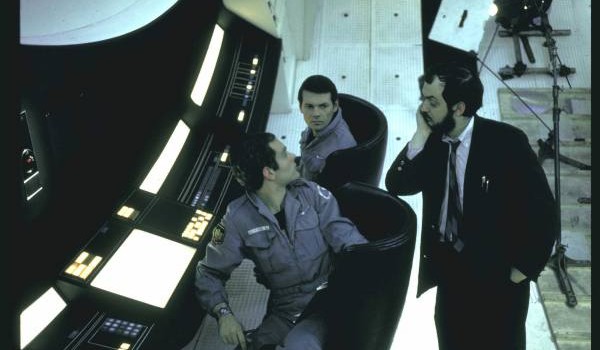 Стэнли Кубрик признает на камеру, что он подделал луна посадок для НАСА