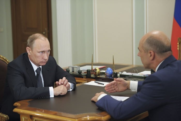 Экономика и финансы: Путин поручил Минфину обсудить с МВФ помощь Украине для выплаты долга России