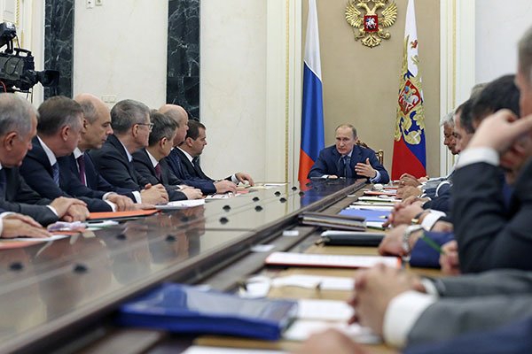 Путин собирает оперативное совещание Совета безопасности РФ