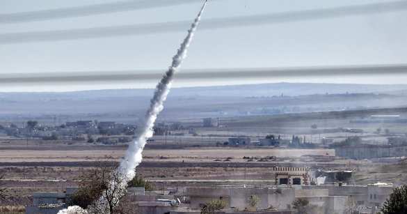 Йеменские повстанцы-хуситы атаковали авиабазу Саудовской Аравии советской баллистической ракетой Р-17 (Скад) | RusNext.ru